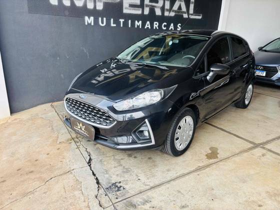 FORD FIESTA 1.6 TI-VCT FLEX SE PLUS POWERSHIFT FORD FIESTA 1.6 TI-VCT FLEX SE PLUS POWERSHIFT